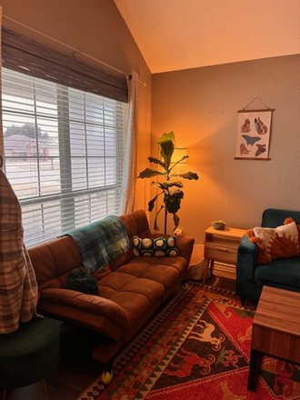 Living room - 2 Private Rooms for Rent!