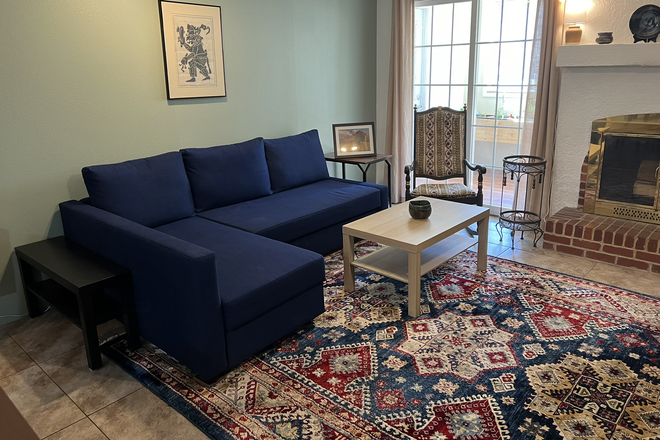Open-Plan Living Room - Fully Furnished Private 1-Bed Apartment: Fall Rental