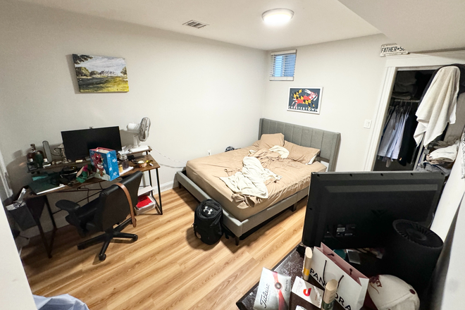 Bedroom - Newly renovated 4-bedroom, 2-bath apartment located on Grant St in Dorchester.