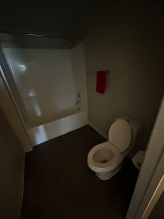 Bathroom, sink and mirror outside - Uview Apartment