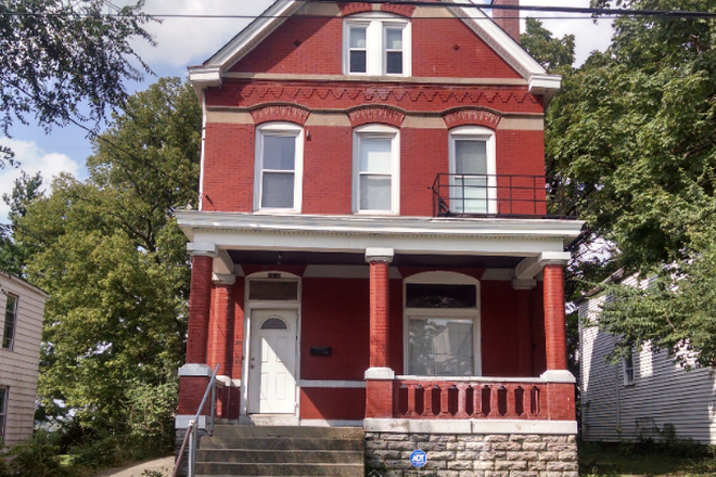 Front - 6 bedrooms  2 full baths and 2 half baths all remoldeled.  Information [web address removed]