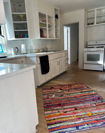 Kitchen. - Victorian Home  -  Rooms for Rent