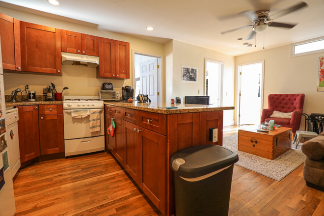 Kitchen - **NO BROKERS FEE!!** Gorgeous 3 Bed / 1 Bath - Available 9/1/26!!!