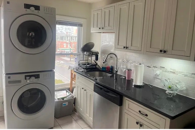 FRONT - top floor, renovated spacious, sunny, laundry in unit
