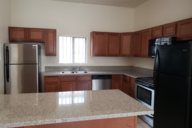 kitchen - 8 Bedroom 7 Bath House