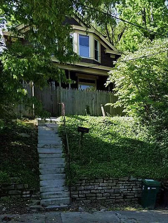 Exterior - 635 Straight Street