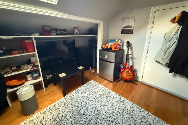 tv - Furnished 1 bed/1 bath apartment (Near Harvard Allston Campus)