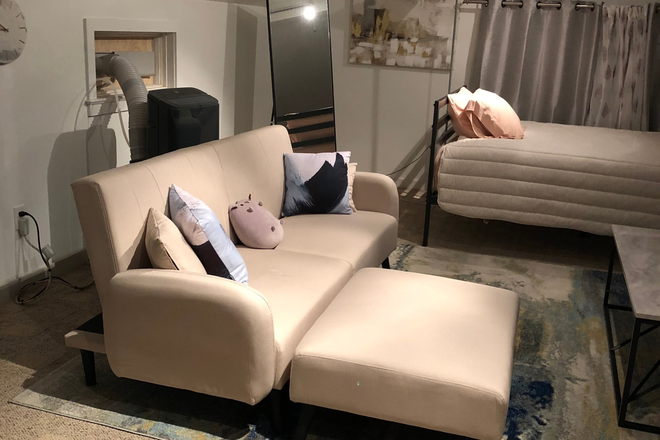 living area - Studio apt-River Rd-Hopewell Twp.