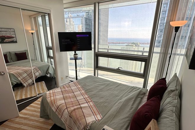 Bedroom - Fully Furnished Private Rooms | ICE Condos Near Rogers Centre & CN Tower