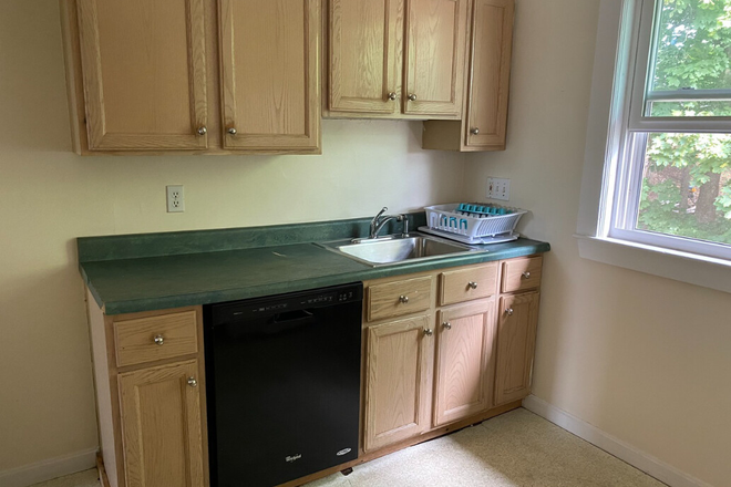 Call NOW for showings! 617-236-8600 - MANET RD - CH HILL 5BR DUPLEX AVAIL *9/1/2027* W/ LNDRY IN BLDNG, PRKING INC, 1.5 BATH, PANTRY, PRCH Apartments