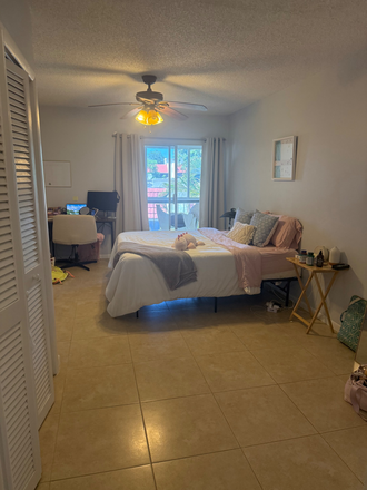 Master bedroom - Spanish oak Condo