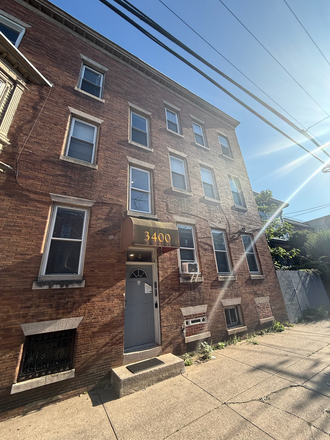 front - 3400 Spring Garden St, 2 Bed/1Bath Apartment (#2F or #3F)