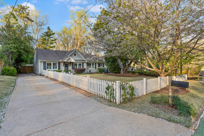 Outside street view - Furnished 3BR Whole Home Near Emory | Utilities Included