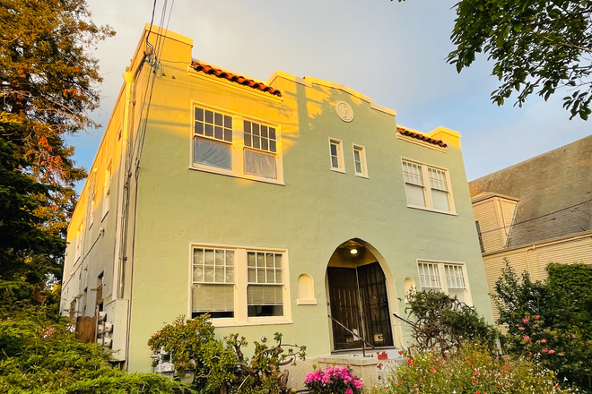 facade - Classic Charming Fourplex between UCB, Berkeley Bowl, and Whole Foods