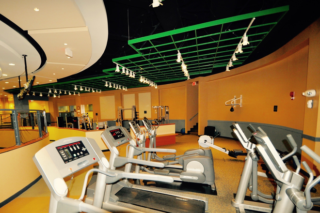 GYM - PRIME  ROSSLYN  LOCATION Large Studio at River Place North  Close Rosslyn Metro, GU, GW Condo