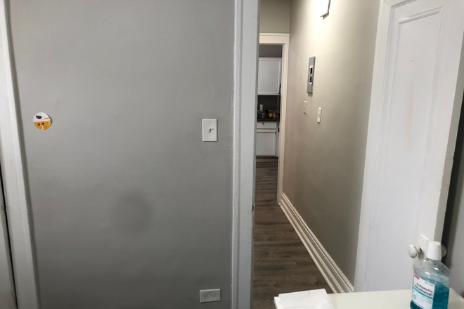 Main Bedroom - 2814 Hampshire Road, Apt 1