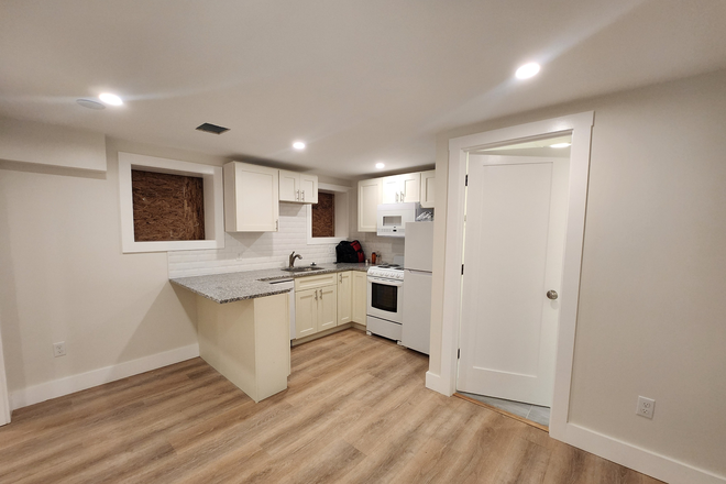 1 - SEPT 2026-Fantastic Allston Studio, 1 and 2 berooms apts. H/HW inc. NO BROKER FEE!