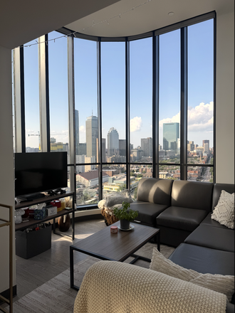 Living room with amazing view - LightView Apartments