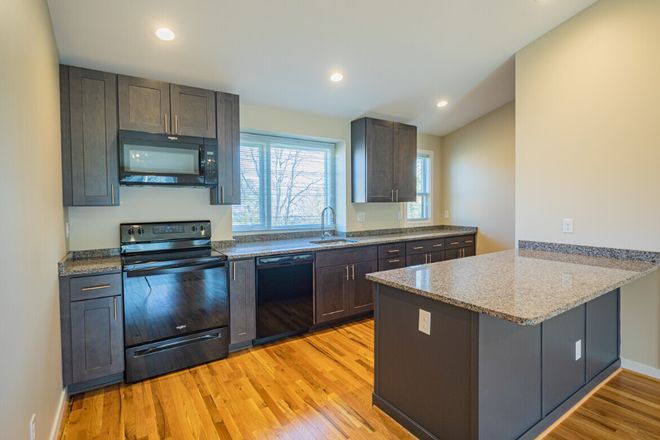 Kitchen - Park Lane Apartments