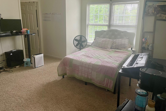 Bedroom - Master bedroom available in a townhouse