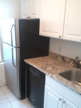 hubrealtyproperties.com - Location - right across the dorm, renovated 2 bedroom condo for 8/29 or 9/1