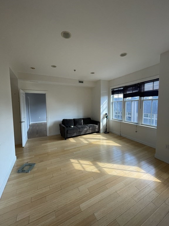 LIVING - LOCATION! 2 BED WITH IN UNIT LAUNDRY!