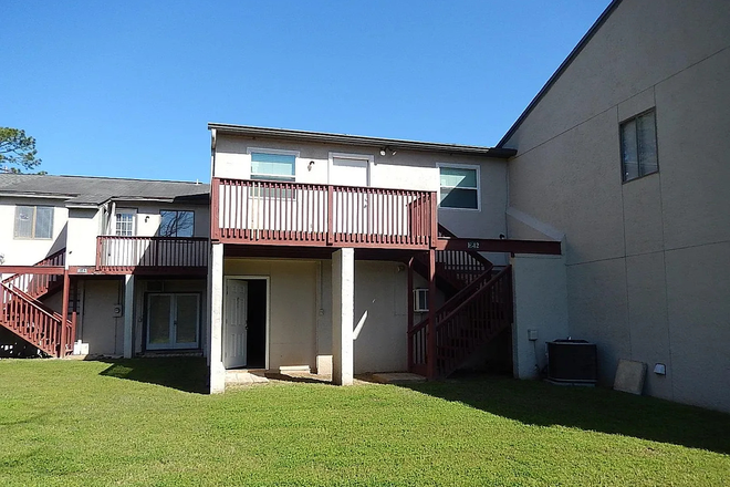 Back view - Gorgeous 2BR/2.5B Near FAMU/FSU