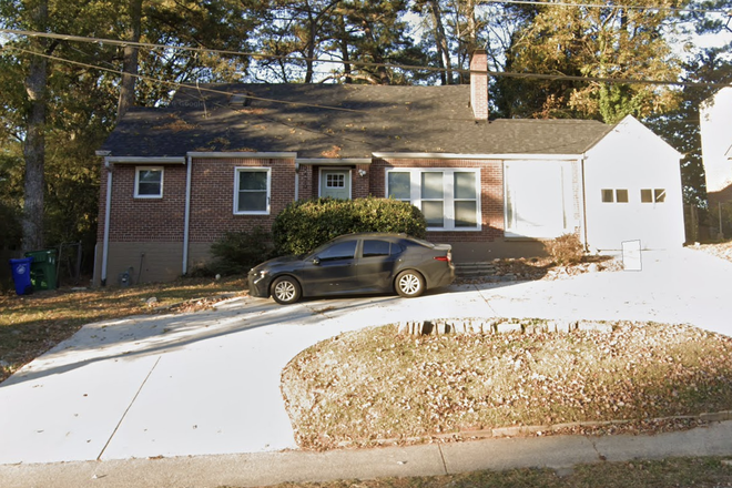 Outside street view - Shared House on N Decatur Rd (EDH Bus Route)
