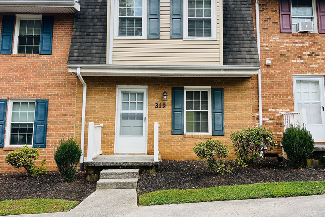  - 2 Bedroom, 1.5 Bath Townhouse