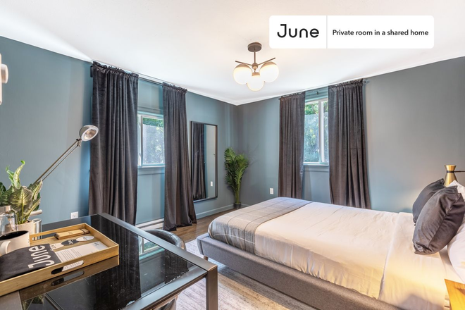 Photo - Private bedroom in 6 bed/4 bath Home