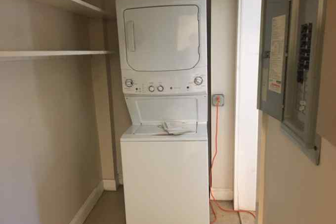 laundry - No fee ! all renovated, spacious, porch, laundry Redline, MIT, Apartments