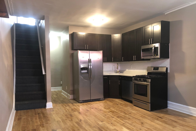 Kitchen - OCP - Updated House With Patio - 6 Beds 3 Baths