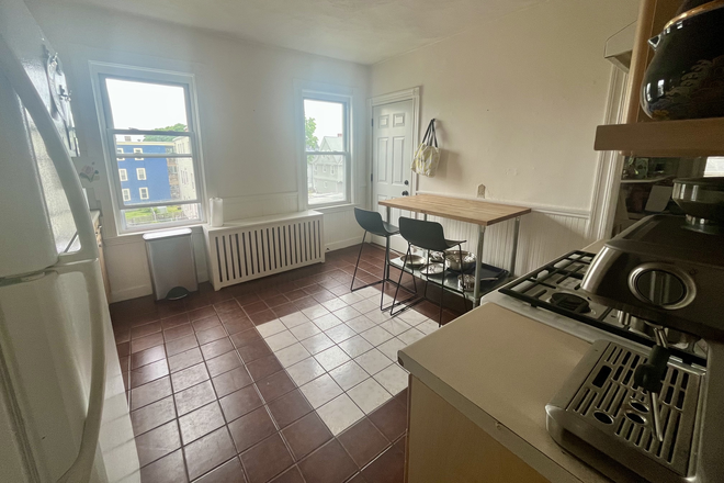 Eat-in Kitchen - Outdoor Space and 2 Bedrooms in Beautiful Third Floor Condo Near HBS - Available 8/1
