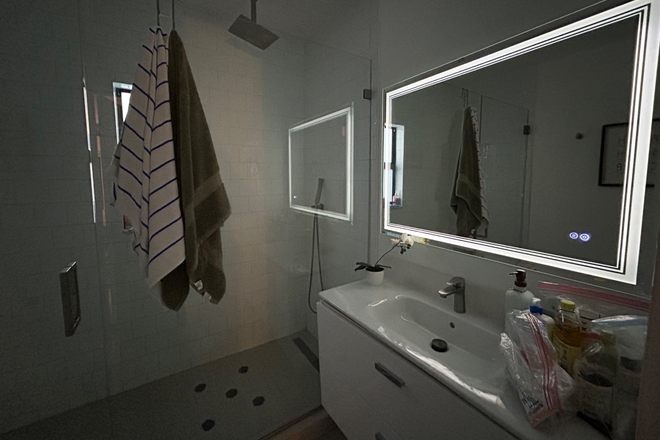 Bathroom - Apartment in Coconut Grove