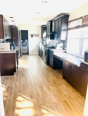 Kitchen Shared - Furnished room in shared home for PU affiliate-Princeton Hightstown Rd-Princeton Junction