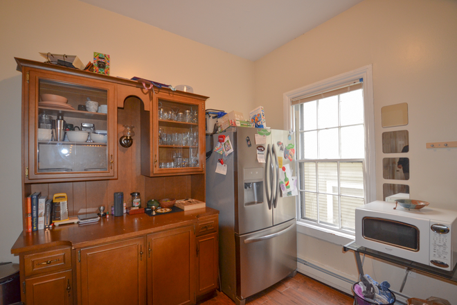 Kitchen - Modern Living in College Hill! 4-Bedroom Apt at 40 Bowen St