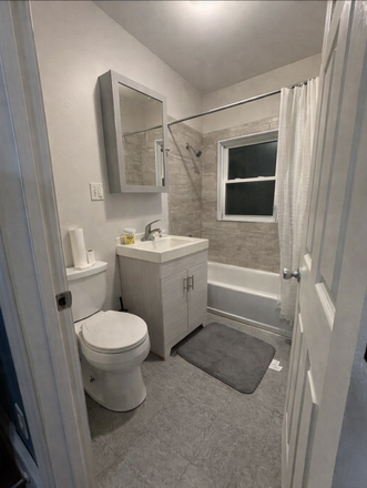 Bathroom - $4,000 / 4BR – Spacious 2nd Floor Apt Near Tufts | Walk to Green Line, Whole Foods & Stop & Sh