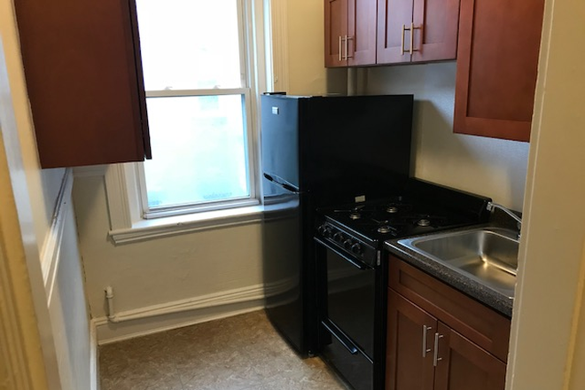 Call NOW for showings! 617-236-8600 - EGREMONT RD - *NO FEE* TRUE 2BR BY MBTA B, C, & D TRAIN AVAIL *9/1/2025* W/ H&HW INC, LNDRY IN BLDNG