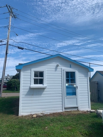 Exterior - Heat/Hot Water Included! #1 Studio Near BonVue and Pt. Judith Beaches