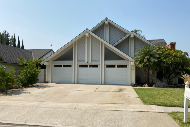 Front house - UCI, CHAPMAN 6 MILES, HOUSE BIG SEMI-FURNISHED 5 BEDROOMS, 3.5 BATH, 2250 SF
