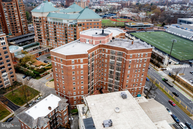 Building - 100 West Apartments