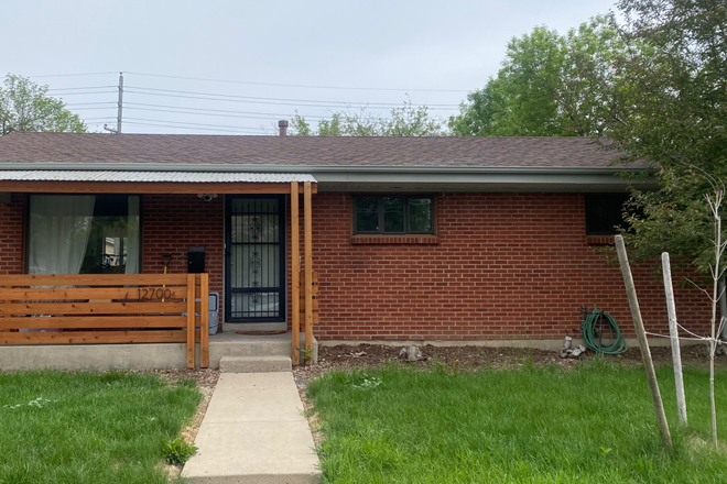 Street View - House - walking distance to campus