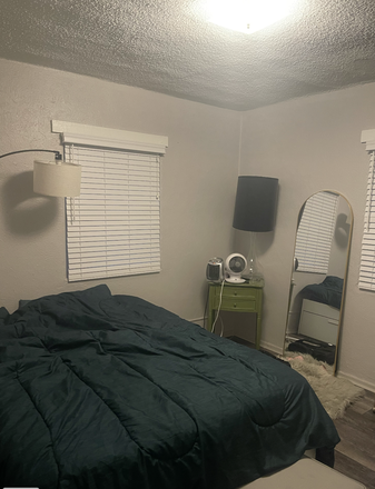 bedroom - Scenic Apartment in Goss Grove