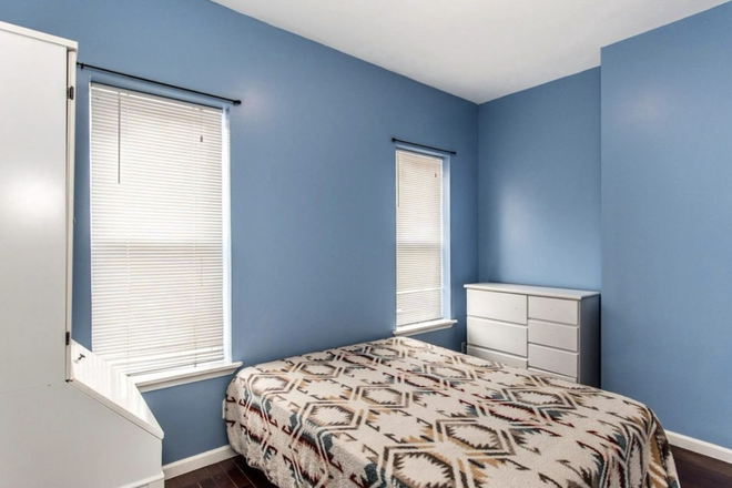 Bedroom 2 - Unfurnished Townhouse