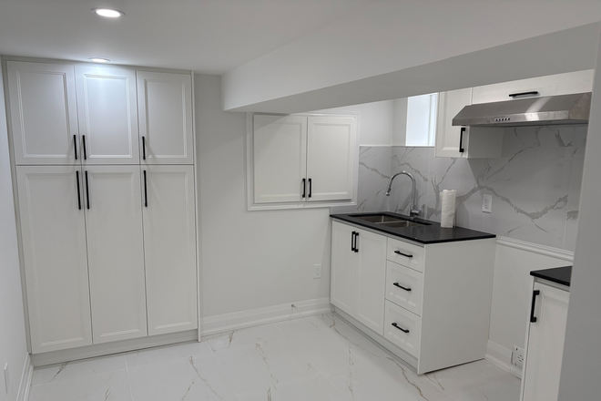 Kitchen - City Permitted Basement for Rent: 3 bedrooms, 2 washrooms