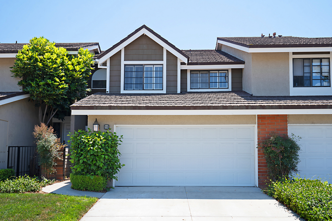exterior - 2 private rooms, one with shared bath, one with private bath, close to UCI available for lease