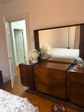 Bedroom - 1050/month Room for Rent House