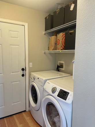 Shared Space-Laundry - Seeking 2 Additional Roommates-Perfect for CU Denver Anshutz Medical Campus Students House