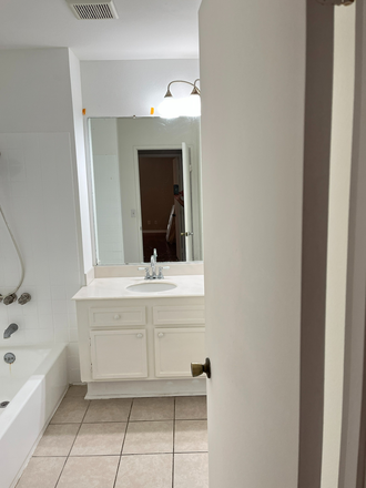 Bedroom-2 Bathroom - A quiet location in Mira Mesa, conveniently close to UCSD. Condo