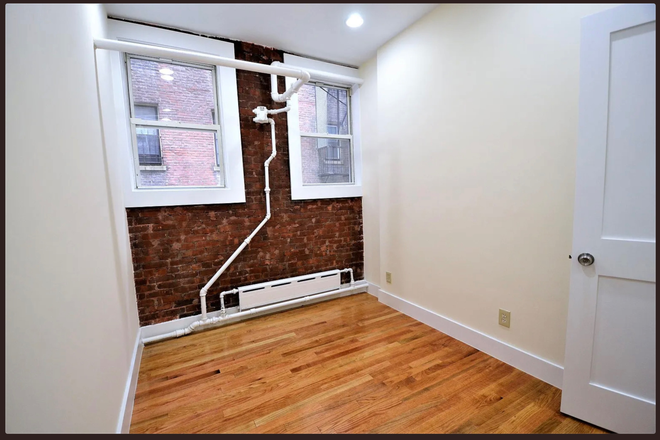 Bedroom - 109 Peterborough LLC Apartments